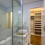 banho suíte com closet (1)